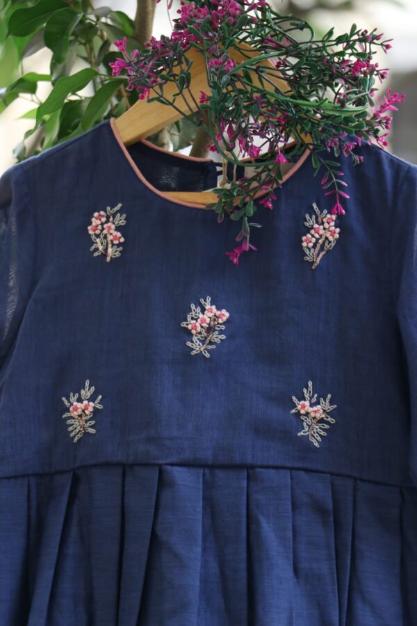 AVV 3270 DRESS HAND EMBROIDERED COTTON SILK DRESS