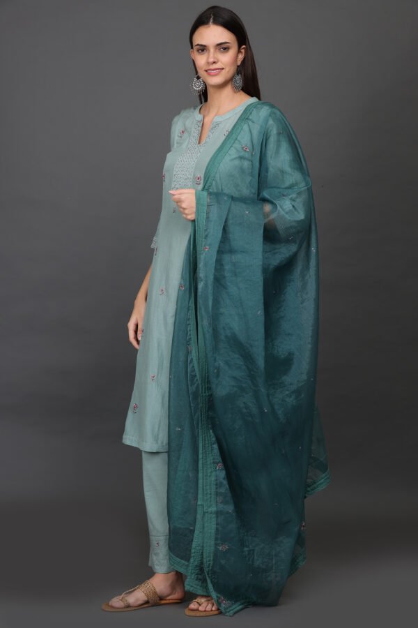 ORGANZA HAND EMBROIDERED DUPATTA