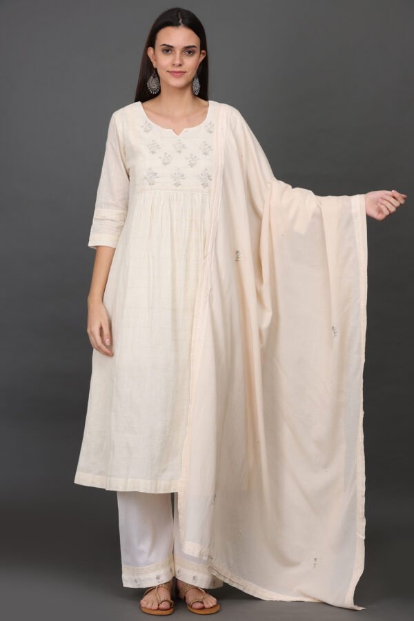 0G3A9438 HAND EMBROIDERED COTTON SILK DUPATTA