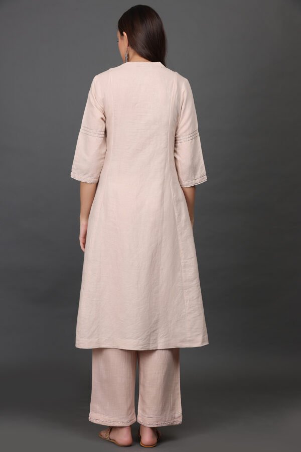 0G3A9562 COTON LINEN V NECK HAND EMBROIDERED A LINE KURTA